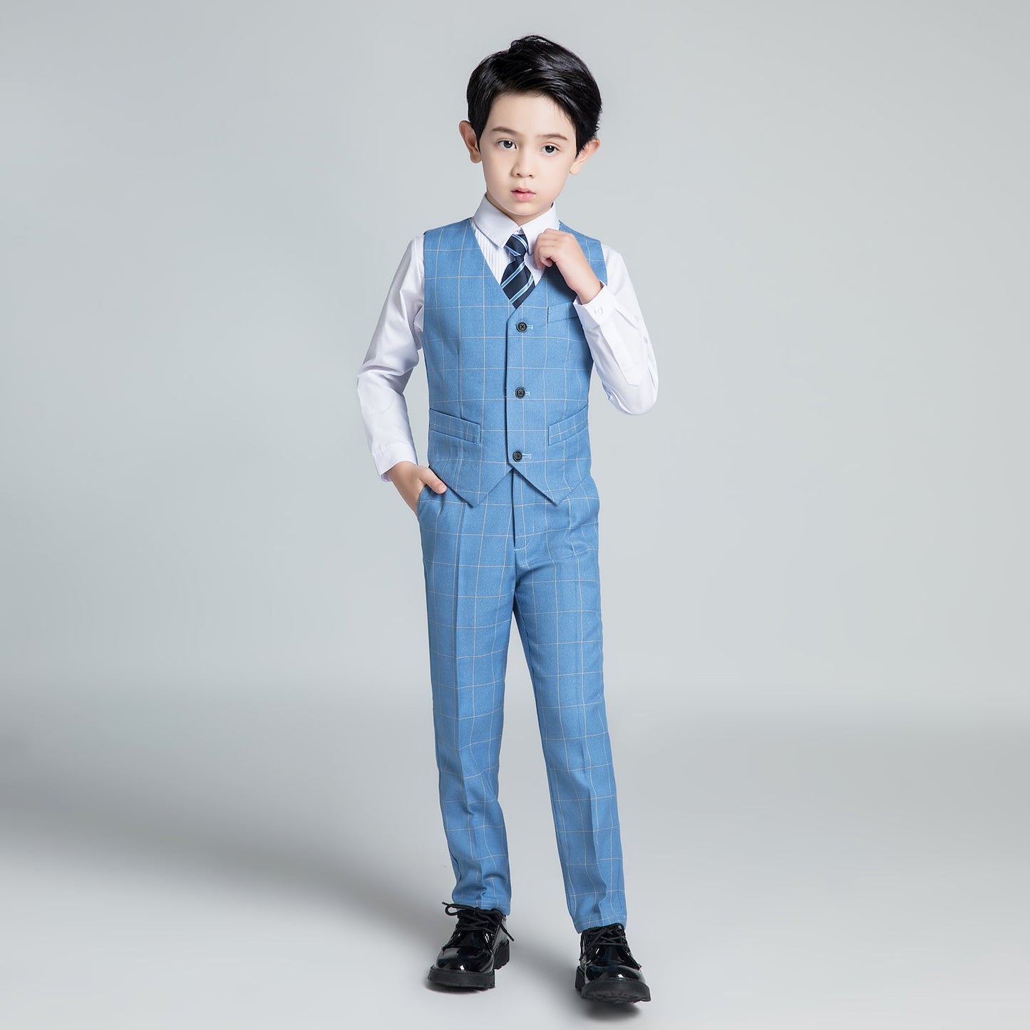 ly1242 Light Blue Plaid Formal 5 Piece Boys Suits