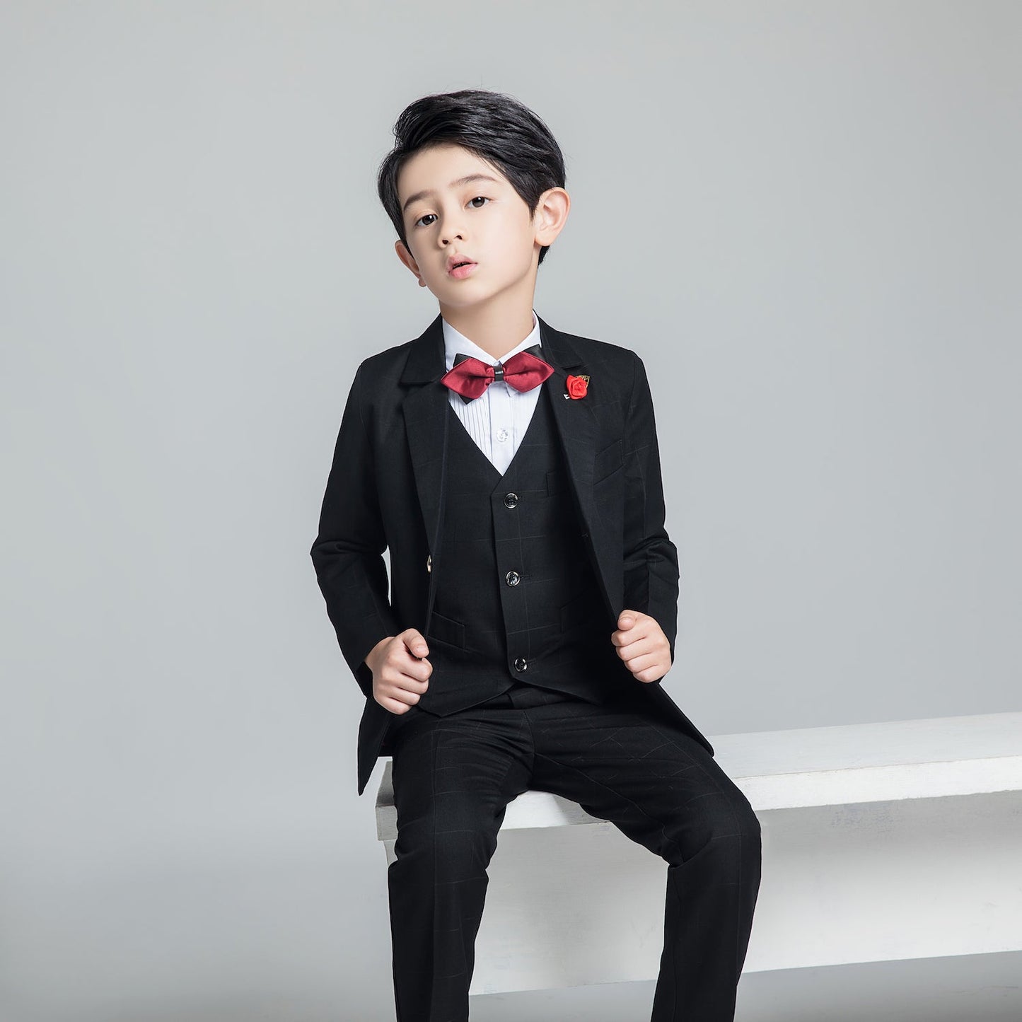 ly1237 Black Plaid Elegant 5 Piece Boys Suits