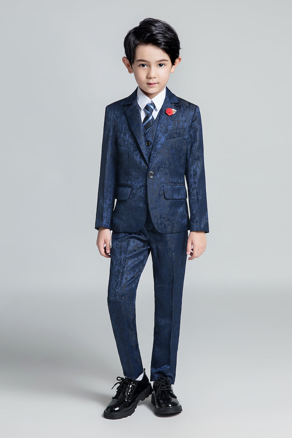 Unique Design Slim Fit Modern 5 Piece Boys Suits