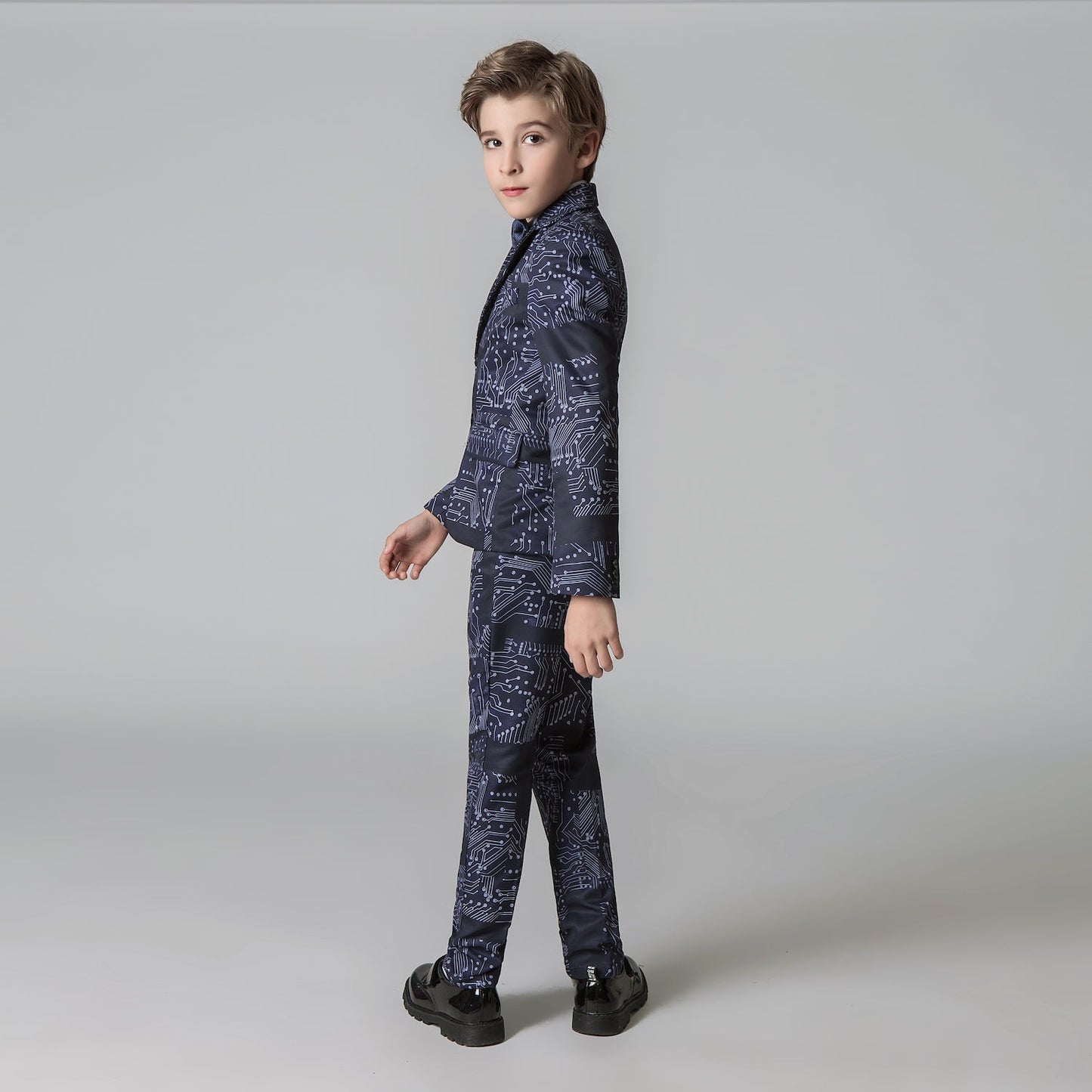 ly1217 Unique Design Slim Fit Modern 5 Piece Boys Suits