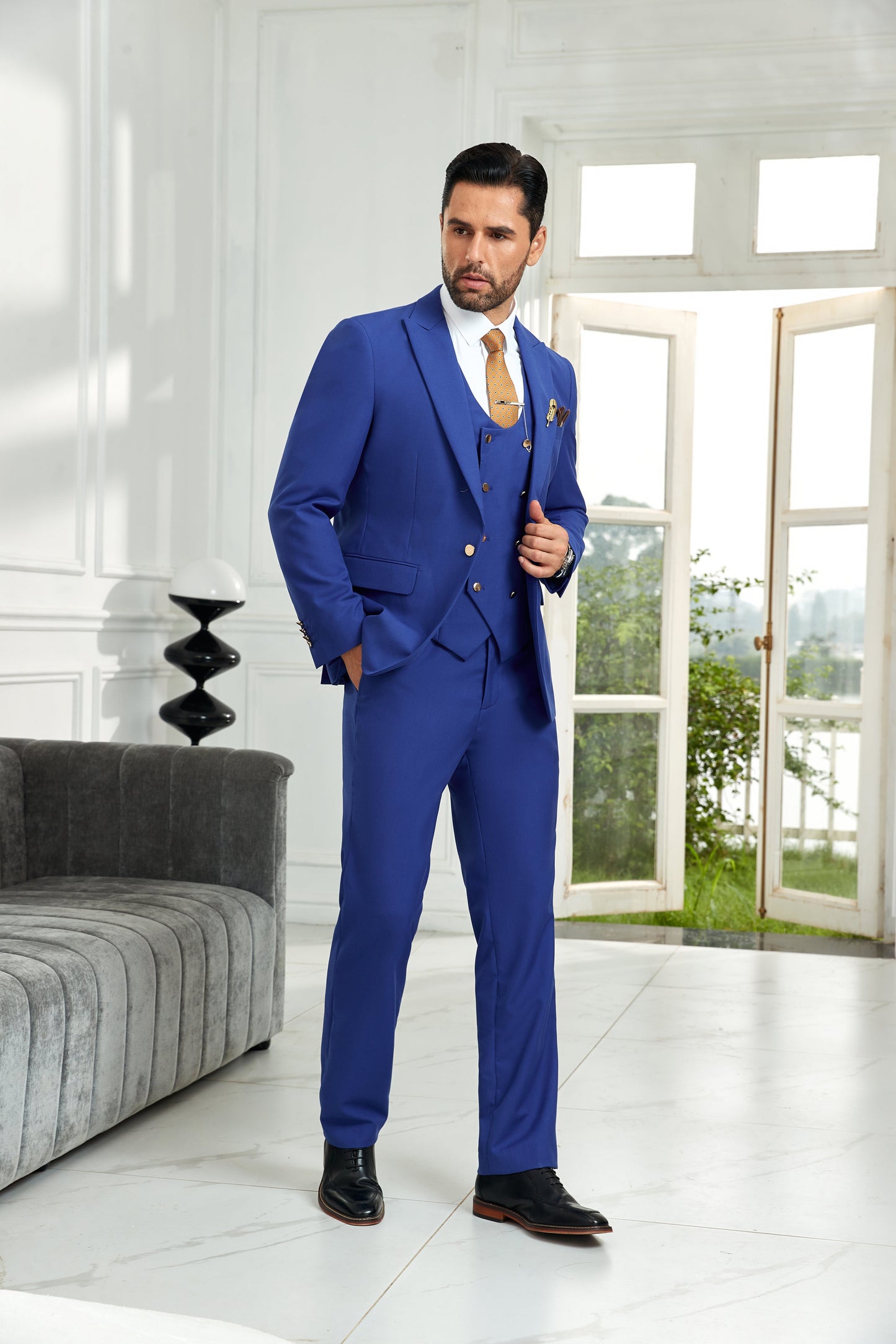 ly1081 Fashion Royal Blue Business 3 Pieces Men Suits